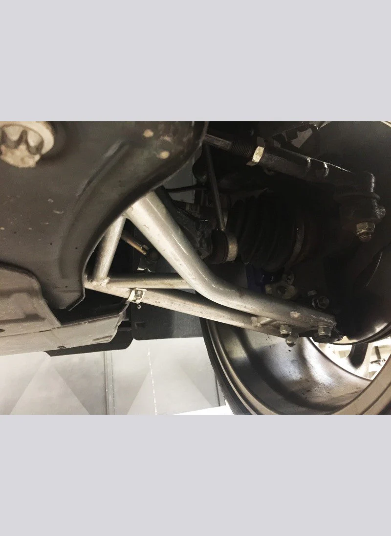 Abarth Grande Punto/Evo DNA Racing Front Suspension Arm Kit - Image 4
